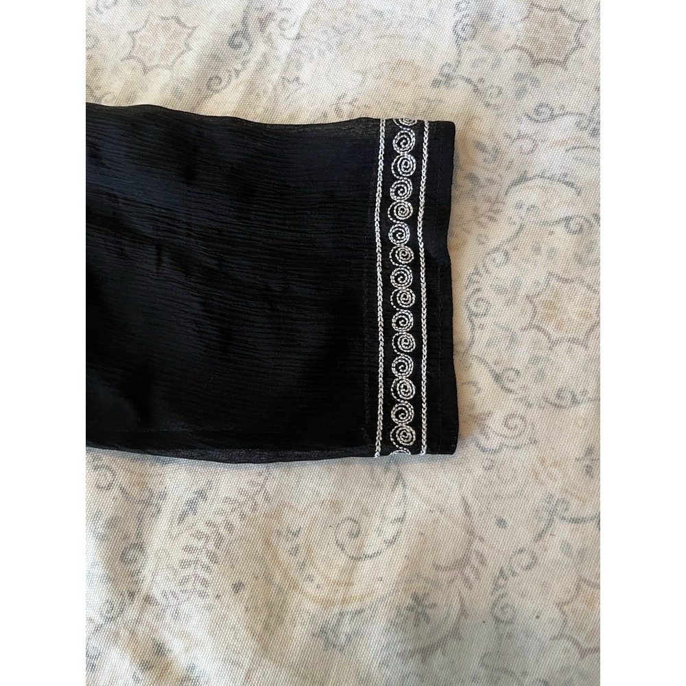 Chico's Women's Lightweight Semi-Sheer Cover Up Tunic Size 1 Black White Embroid - Picture 9 of 10